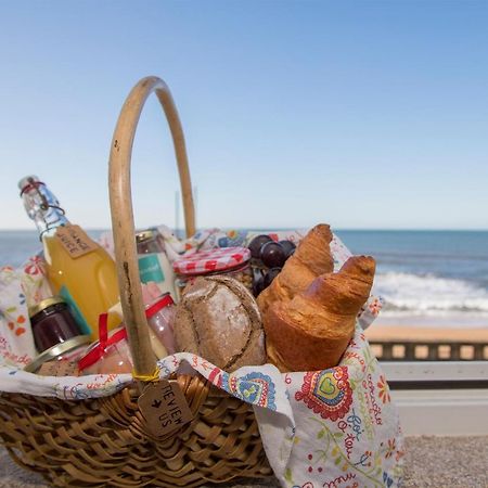 Liiiving In Porto - Luxury Beachfront Apartments エクステリア 写真
