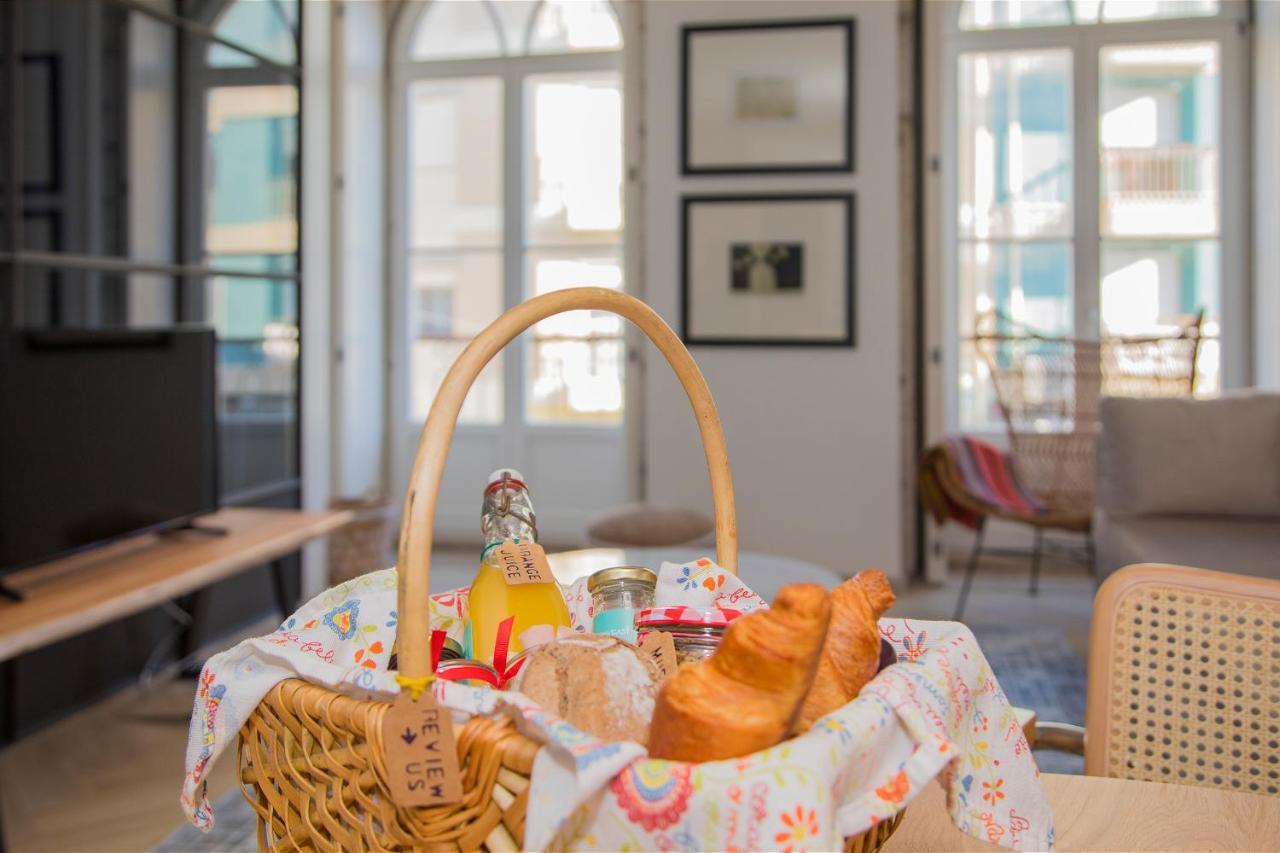 Liiiving In Porto - Luxury Beachfront Apartments エクステリア 写真