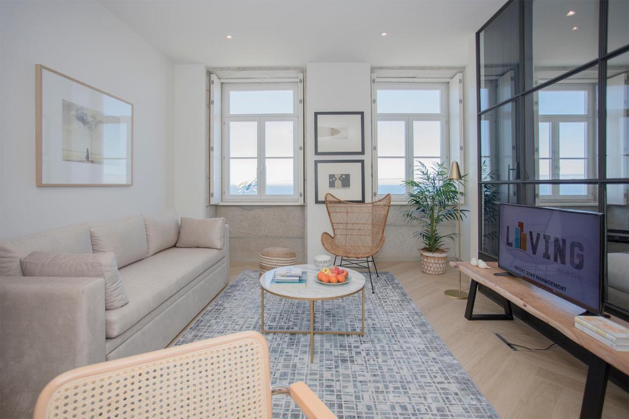 Liiiving In Porto - Luxury Beachfront Apartments エクステリア 写真