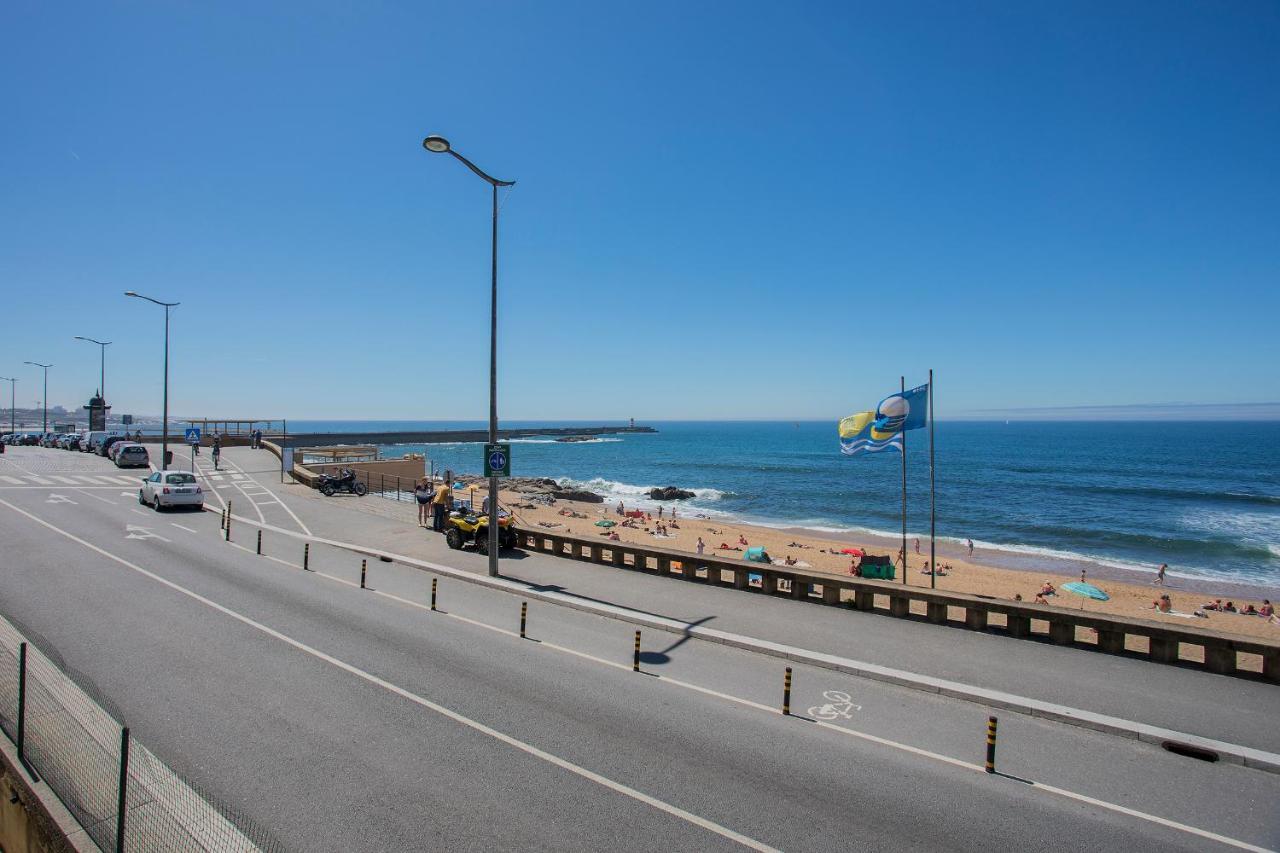 Liiiving In Porto - Luxury Beachfront Apartments エクステリア 写真