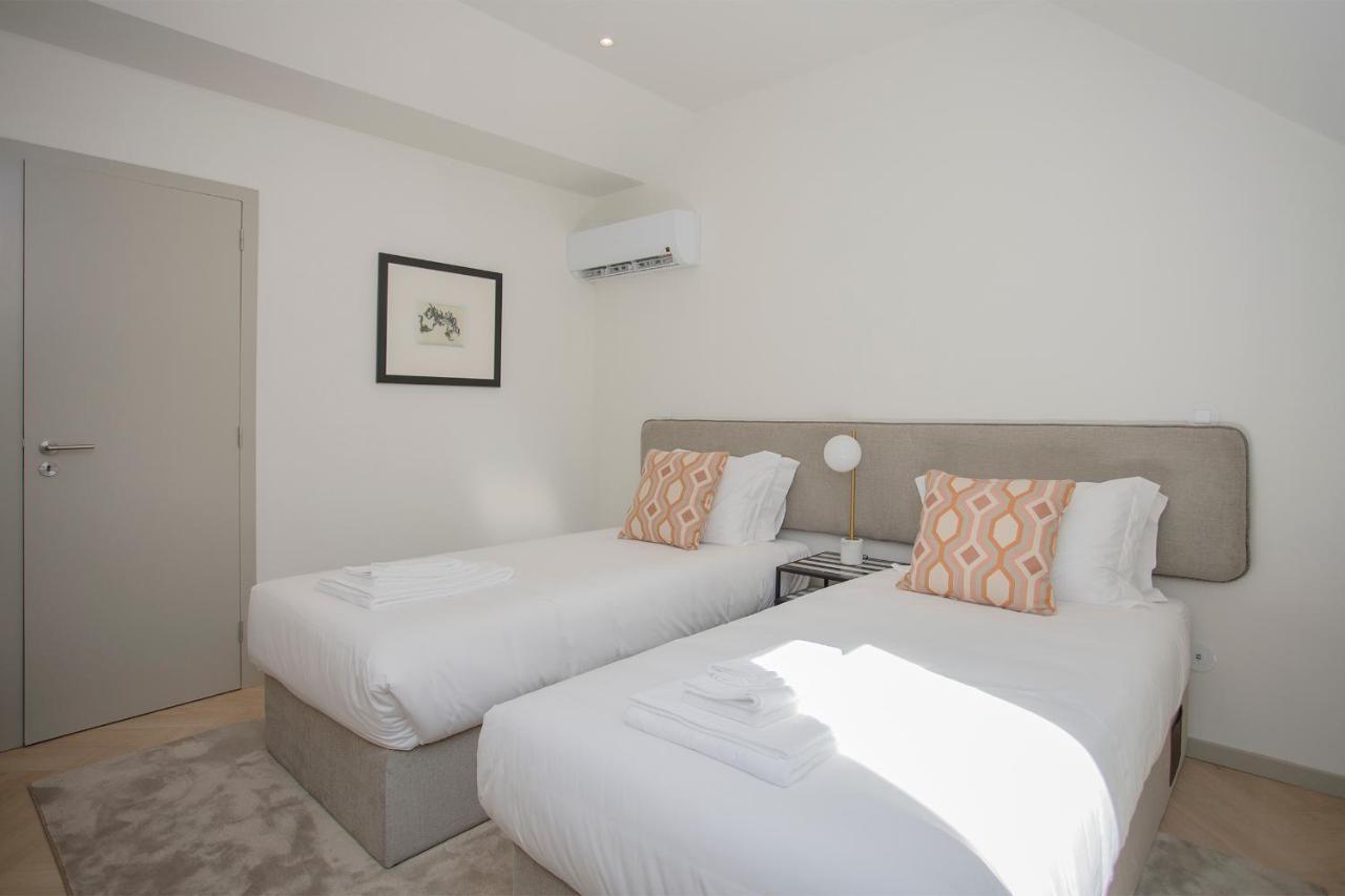 Liiiving In Porto - Luxury Beachfront Apartments エクステリア 写真