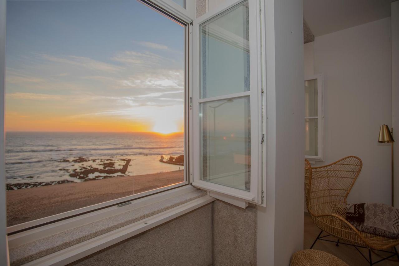 Liiiving In Porto - Luxury Beachfront Apartments エクステリア 写真