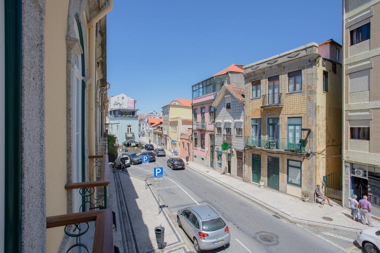 Liiiving In Porto - Luxury Beachfront Apartments エクステリア 写真