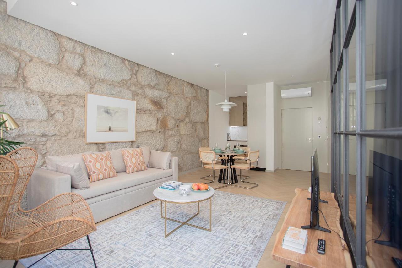 Liiiving In Porto - Luxury Beachfront Apartments エクステリア 写真