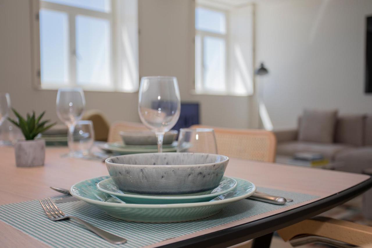 Liiiving In Porto - Luxury Beachfront Apartments エクステリア 写真