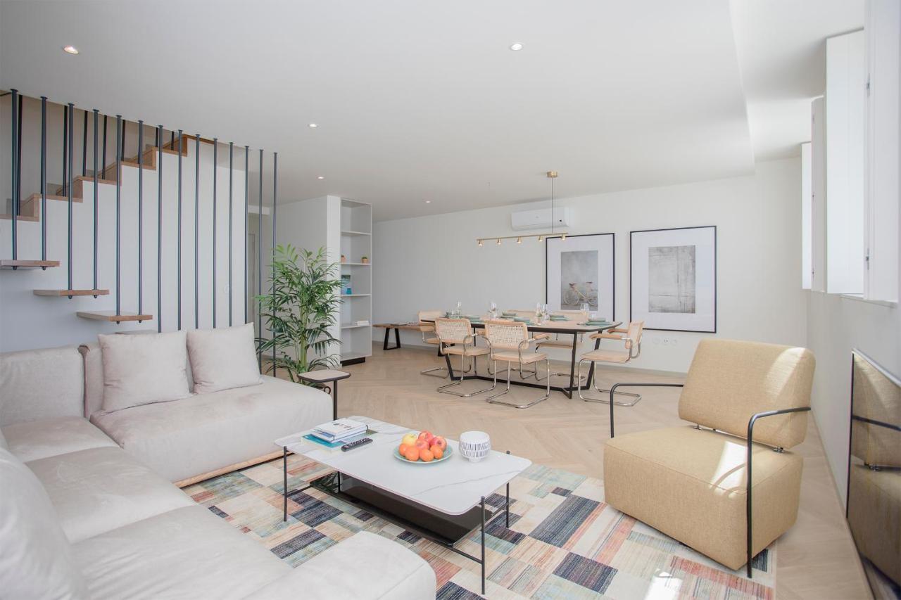 Liiiving In Porto - Luxury Beachfront Apartments エクステリア 写真