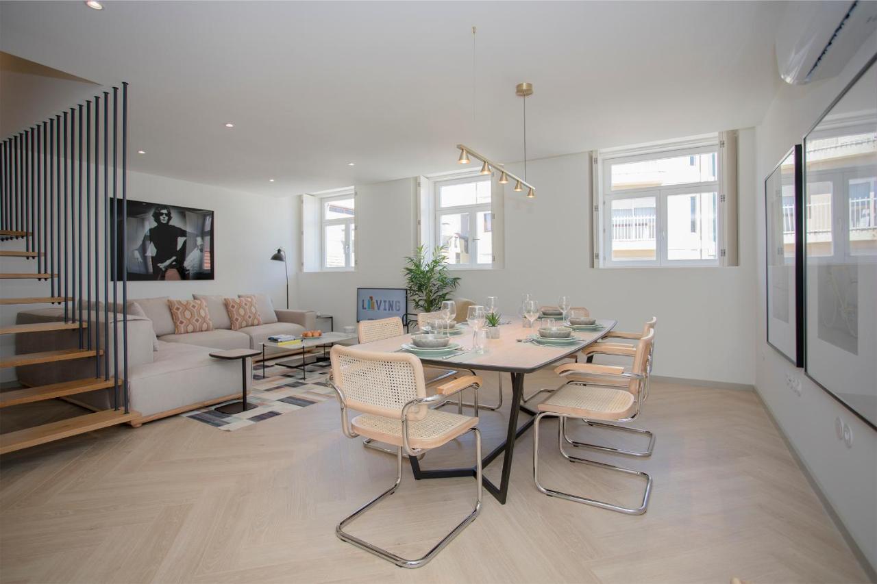 Liiiving In Porto - Luxury Beachfront Apartments エクステリア 写真